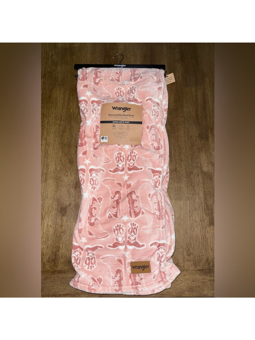 NEW Wrangler Pink Western COWBOY Boots ULTRA Plush SOFT Throw Blanket 60x70”